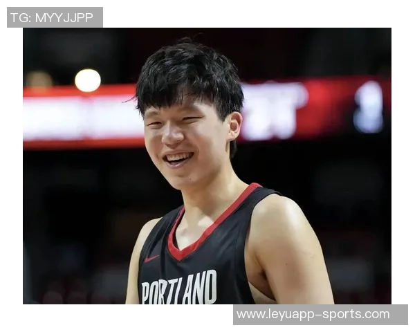 杨瀚森首次首发球衣拍卖成交价高达42356元引发热议